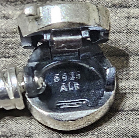 Authentic Pandora Moments Marvel The Avengers Logo Clasp Snake Chain Bracelet - Picture 6 of 6